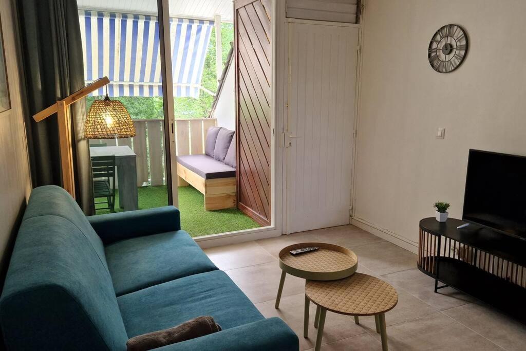 Appartement 500 Metres De La Plage A Gosier ル・ゴジエ エクステリア 写真